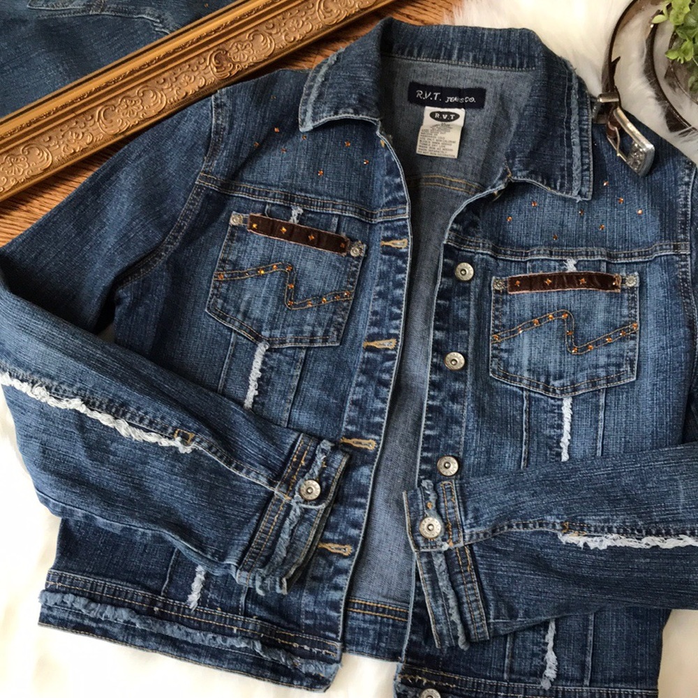 RVT Jeans Co. Boho embellished denim jacket size M